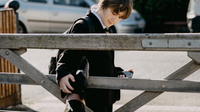 ママ友に自然に連絡先を聞ける手紙の書き方|好印象な例文と気をつけたいポイント