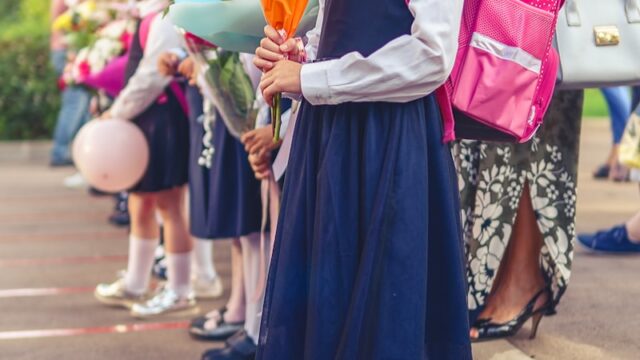 文化祭の出し物を教室で成功させるアイデア集|高校生向けに盛り上がる企画と選び方をやさしく紹介