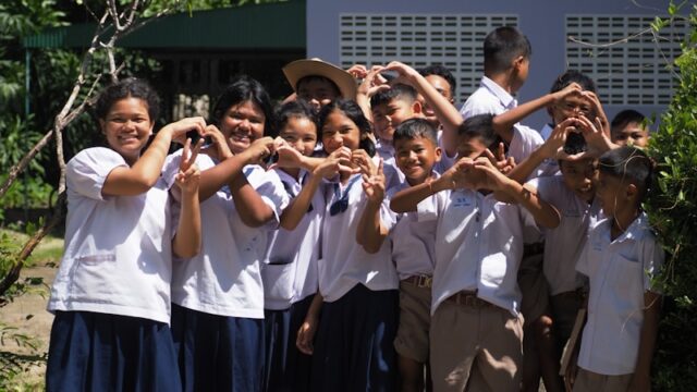 学級目標にぴったりなあいうえお作文の作り方|小学生向け例文と決め方のコツ