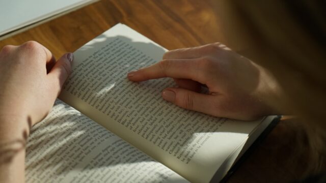 読書感想文のあらすじの書き方を中学生向けにやさしく解説｜そのまま使えるコツと失敗しないまとめ方